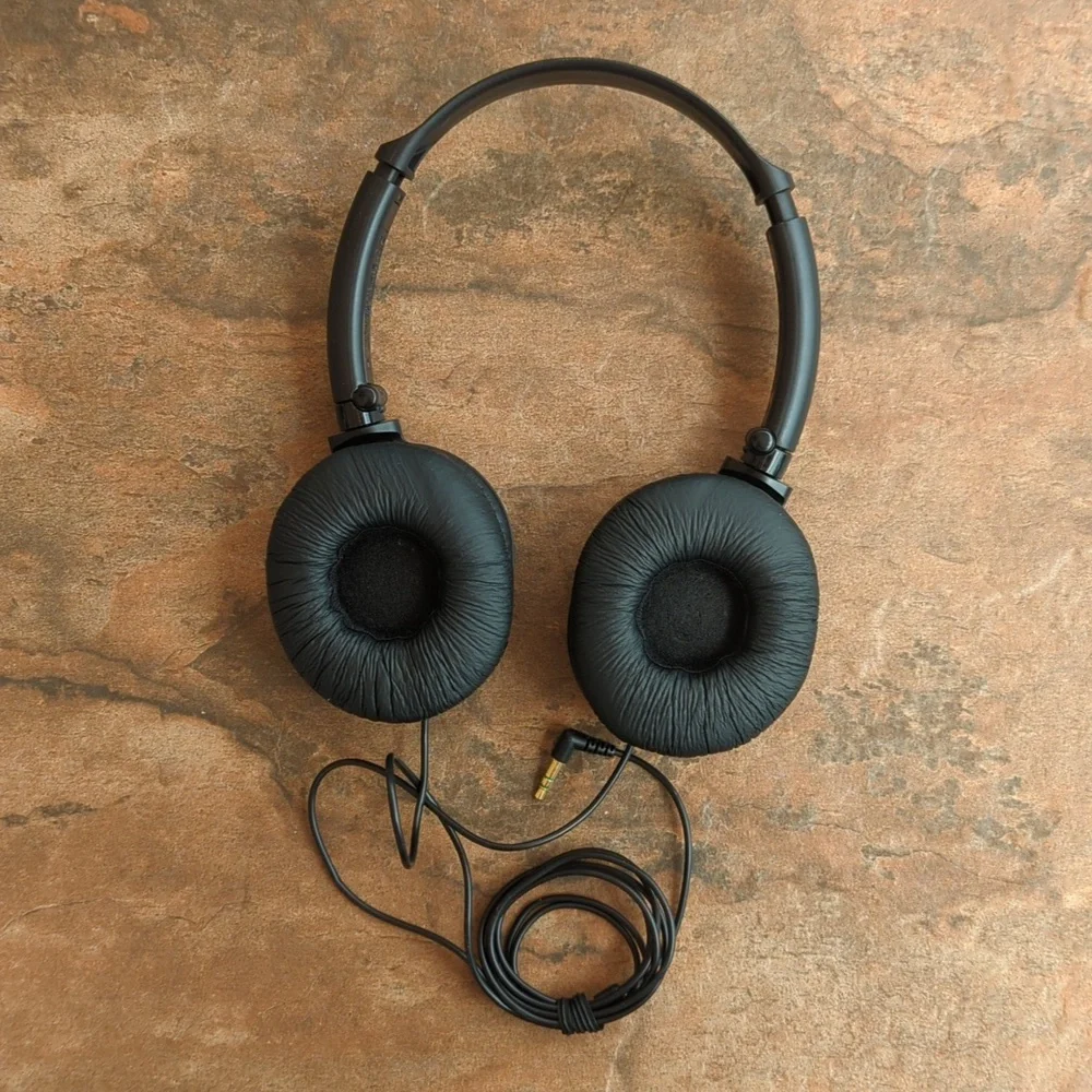 Sony Noise Cancelling Headphones
